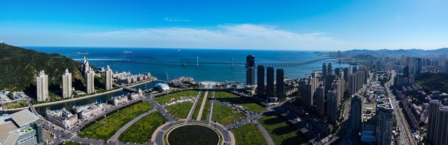 大连去哪里买特产？2024年最全攻略，从街头巷尾到网红店，带你发现大连隐藏的宝藏特产！