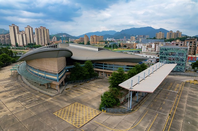 东莞东站怎么样？从交通枢纽到城市名片，这座火车站究竟有何魅力？