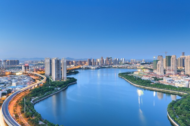 滨港是哪个城市的？揭开这座充满活力与魅力的城市面纱，带你走进一个融合传统与现代的滨海乐园