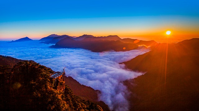去云南旅游穿啥鞋？这个问题的答案竟然改变了我的旅行体验！