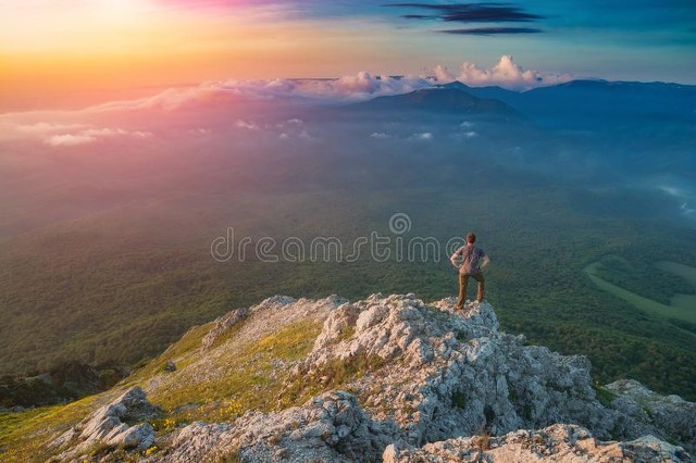 太平山怎么样？香港最高峰的绝美风光，让你的香港之旅不虚此行！