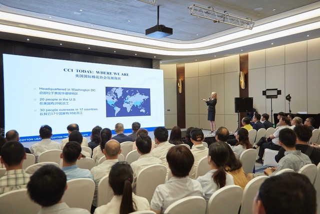 水上乐园冬天怎么办？别怕，玩出新花样！