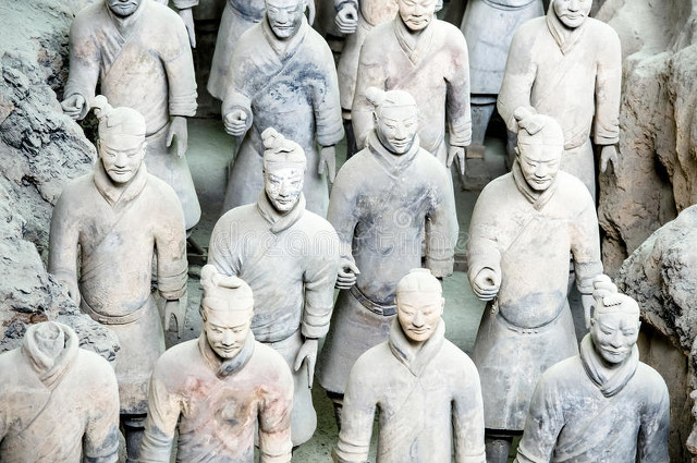 秦始皇为什么要建兵马俑？从1974年那口井说起，揭开两千年前帝王的秘密与梦想