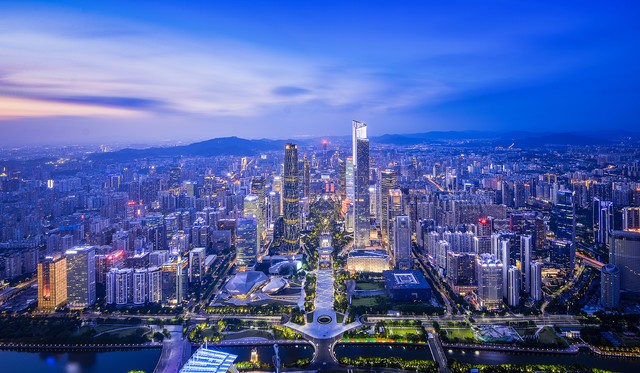 广东省委在哪里？揭秘这座隐藏在繁华都市中的政治心脏，探索它的神秘面纱