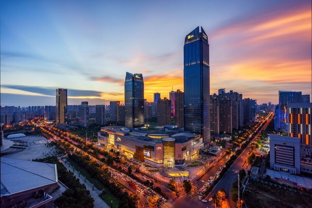合肥在哪里是哪个省？这座古老而年轻的省会城市，正以惊人的速度崛起，成为全国瞩目的焦点
