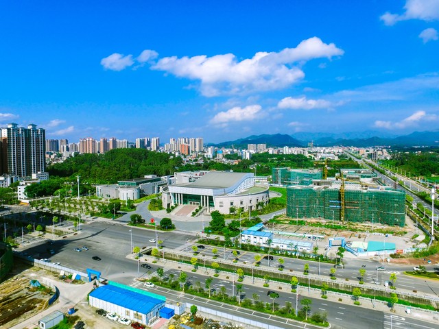 博罗经济为什么能从无到有，从有到优，成为惠州乃至广东高质量发展的新引擎？揭开博罗崛起的秘密，看这里如何用实际行动书写属于自己的辉煌篇章