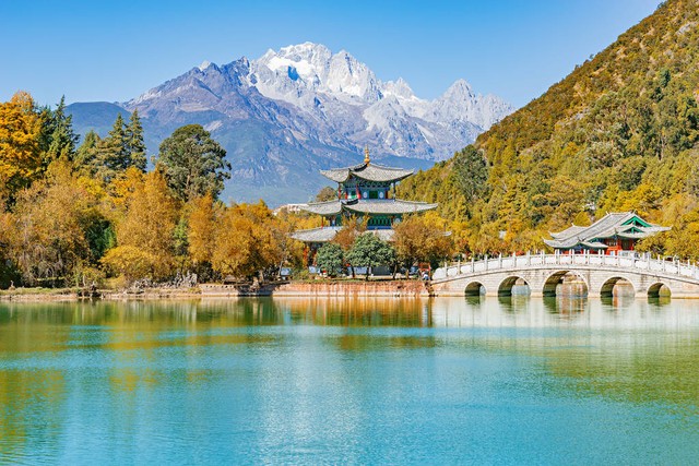 丽江十大旅游点，一场说走就走的浪漫之旅，从这里开始