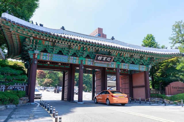 东莞免税店在哪里？探索虎门港澳客运码头的宝藏购物地，让你不出国门享受国际品质