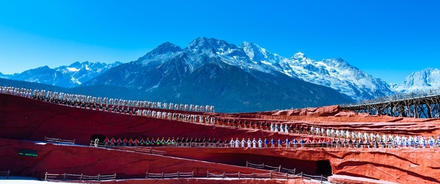云南旅游必去哪里：2024年最值得打卡的十大绝美景点，错过任何一个都是遗憾！