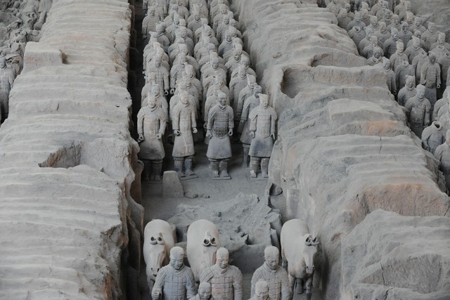 临潼有什么好玩的地方？秦始皇兵马俑、华清池、骊山、秦陵等经典景点不容错过！
