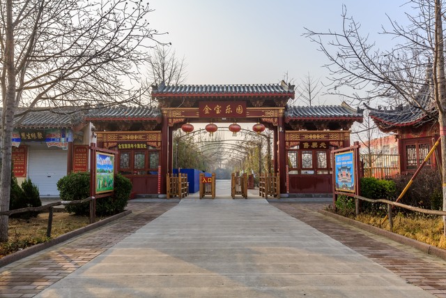 潍坊和淄博哪个好？从一个老潍坊人儿的视角看两座城市的魅力与挑战，你绝对想不到的答案！