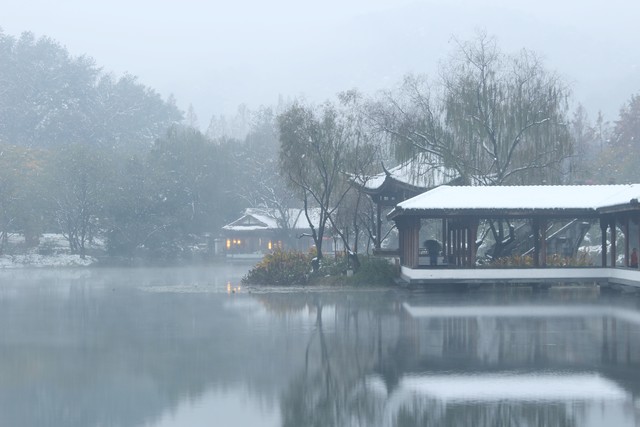 杭州冬天如何取暖：从老杭州人的智慧到现代科技的完美结合，温暖过冬不再难