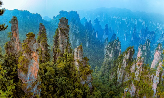 张家界在什么地方属于哪个省？神秘的湘西仙境，让你流连忘返的旅游天堂！