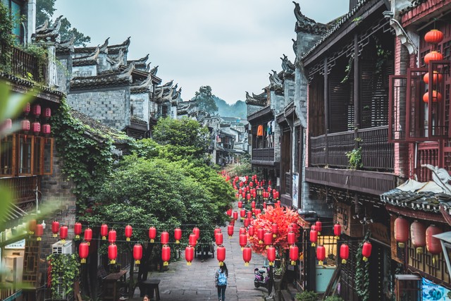湖南什么地方最好玩？来一场说走就走的旅行，让心灵与美景共舞