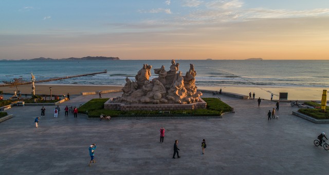 探索荣成景点有哪些：从神秘海岛到野生动物园，再到历史遗迹，一场说走就走的冒险之旅
