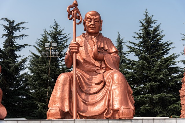 九华山哪些景点必去？两天一夜带你玩转中国四大佛教名山，从天台晓日到化城晚钟，每一处都是心灵的洗礼！