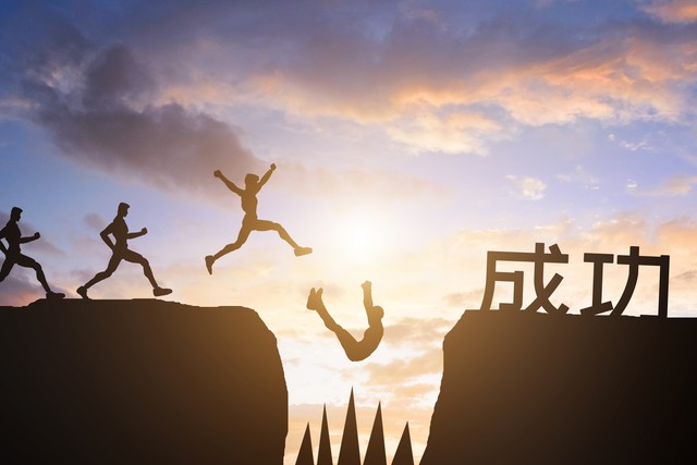 为什么拓展训练：一场改变你人生的冒险之旅，带你走出舒适区，挑战自我极限，发现未曾见过的自己，与团队一起创造难忘回忆，让每一次心跳都充满意义