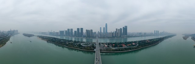 长沙的朋友们，你们知道吗？这座城市里的每一个角落都藏着无数动人的故事
