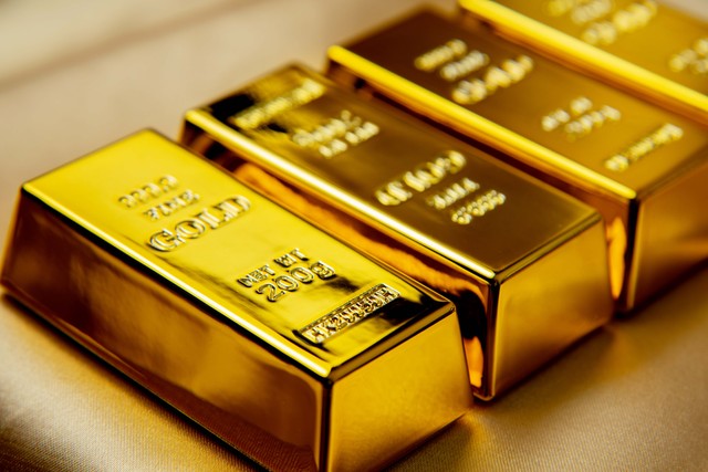 迪拜999黄金多少钱一克？2024年12月最新金价揭晓，你绝对想不到的黄金投资秘密与机遇就在眼前！