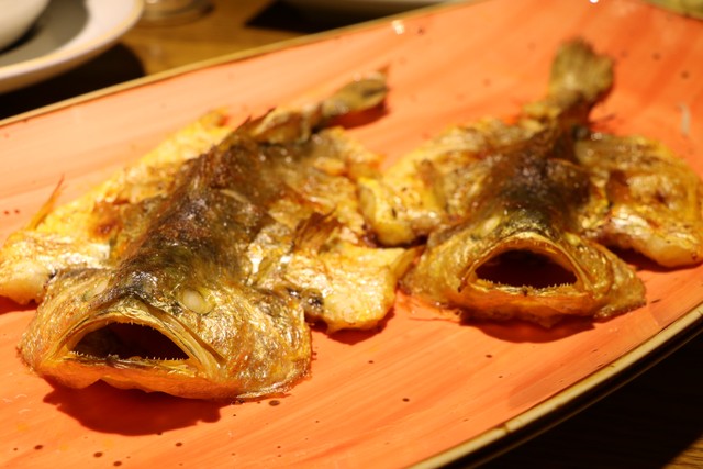 青岛哪里有鸡，美食地图带你探寻鲜美滋味