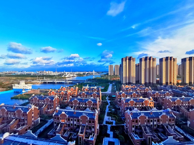 2024年最宜居的好房子，如何在繁华都市中找到属于你的温馨小窝，让每一天都充满期待与惊喜 | 探索那些让你心动不已的居住秘密