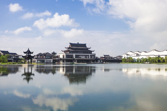 苏州的山有哪些？穹窿山、虎丘、天平山……带你领略苏州山水之美，感受自然与人文的完美结合