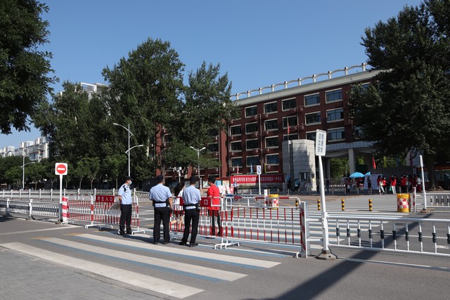 北京政法职业学院如何在新时代的浪潮中乘风破浪，成为培养高素质法治人才的摇篮，让梦想在这里起航