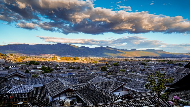 昆明大理丽江双飞旅游：一场说走就走的心灵之旅，带你穿越云贵高原的诗与远方