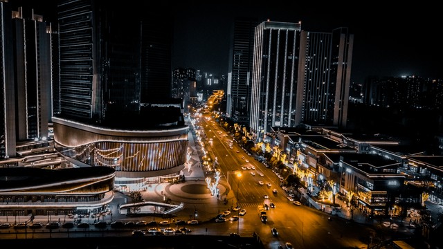成都龙湖时代天街如何成为潮流新地标？揭秘背后的故事