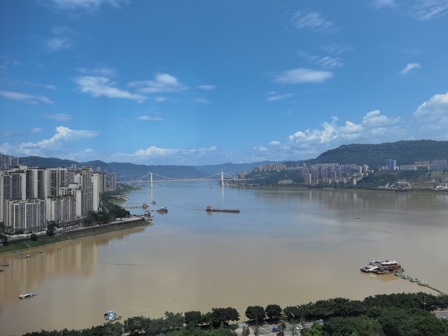 万州区最近天气如何？从阴雨绵绵到阳光明媚，你准备好了吗？