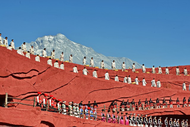 云南旅游表演节目：一场震撼心灵的艺术盛宴，带你穿越千年文化长河，感受彩云之南的无限魅力