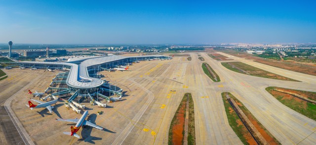 东航的飞机如何：从首架C919到“空中大通道”，东航如何引领中国航空新时代？